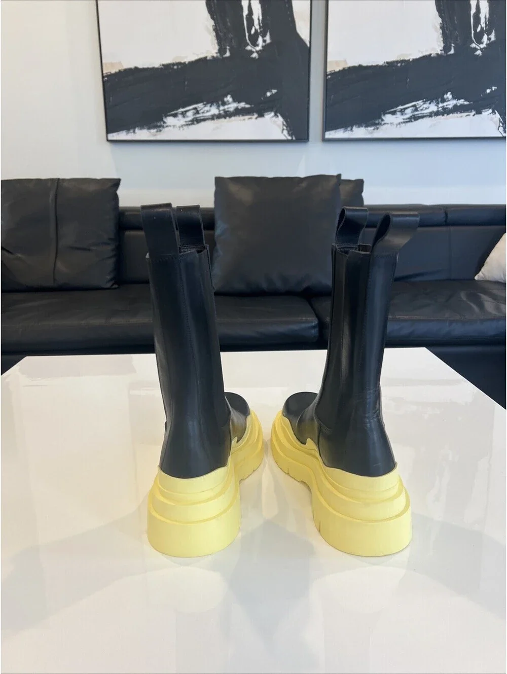 Bottega Veneta Contrast-Sole Leather Tire Men’s Chelsea Boots size 37/US 7